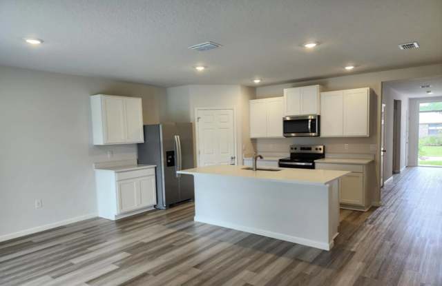 BRAND NEW Never lived in - Palm Bay