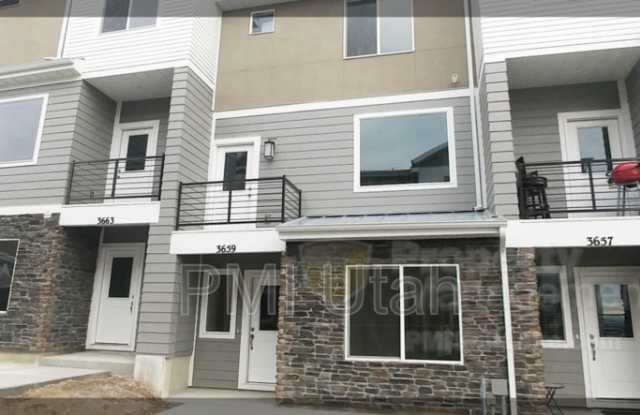 3659 Dusky Sky Ln