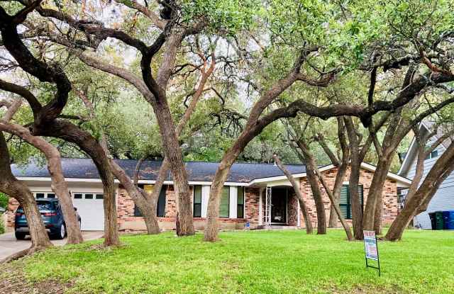 Welcome home to 11414 Raindrop Drive!