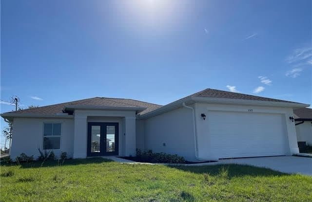 2325 NW 9th AVE - 2325 Northwest 9th Avenue, Cape Coral, FL 33993