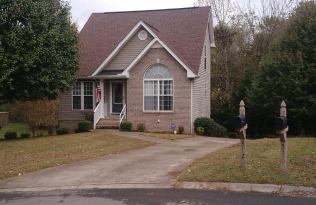 312 Red Bud Court - 312 Red Bud Ct, Robertson County, TN 37172