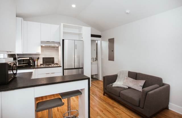 362 Barber in Addieville - Fully Furnished, All Utilities Included! Available August 2025!