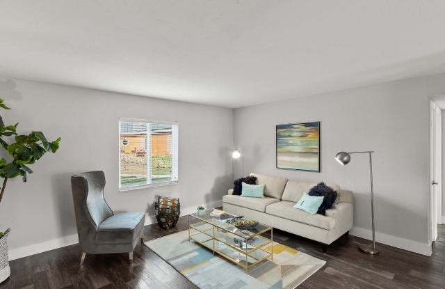 1743 Semoran North Cir Unit E11