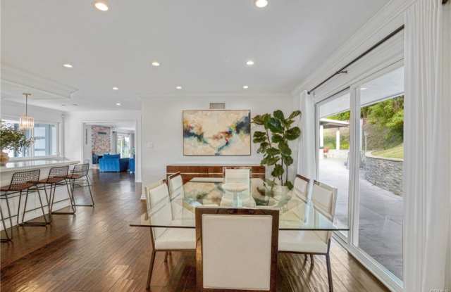 Photo of 2461 Allanjay Place