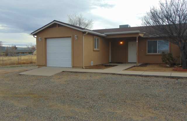 2809 North Superstition Lane - D