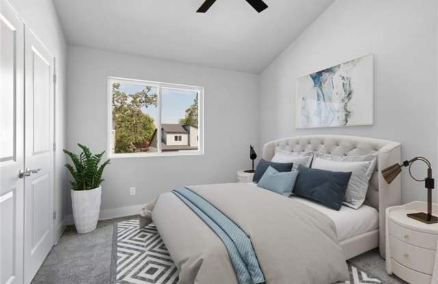 650 Sun Meadows  LOOP