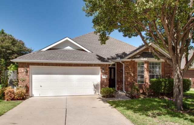 2717 Silver Maple Court - 2717 Silver Maple Court, Flower Mound, TX 75028