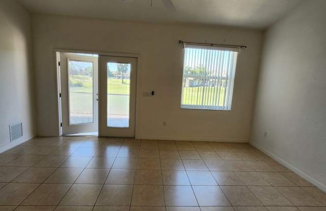 Deep Creek 3 bedroom Duplex for Rent!