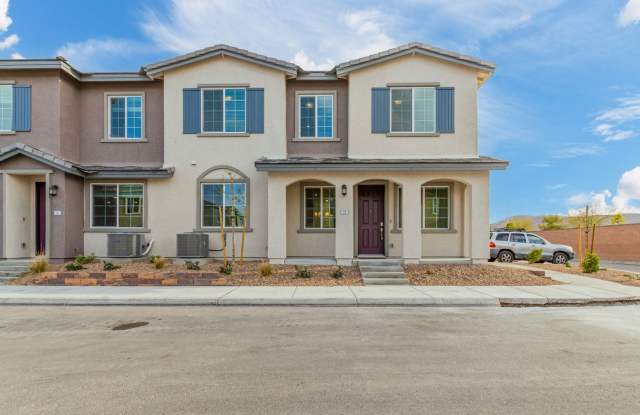 2023 built townhome