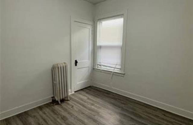 7312 American Street