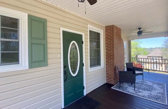 1101 Spainhour Street Southwest