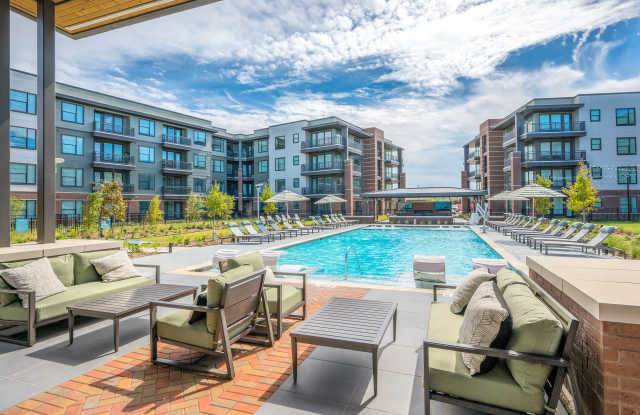 Starling at Bridgeland