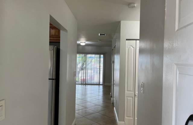 201 NW 177 ST #206
