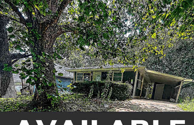 Photo of 3 Bed 2 Bath Carport. Available 12-31-2025