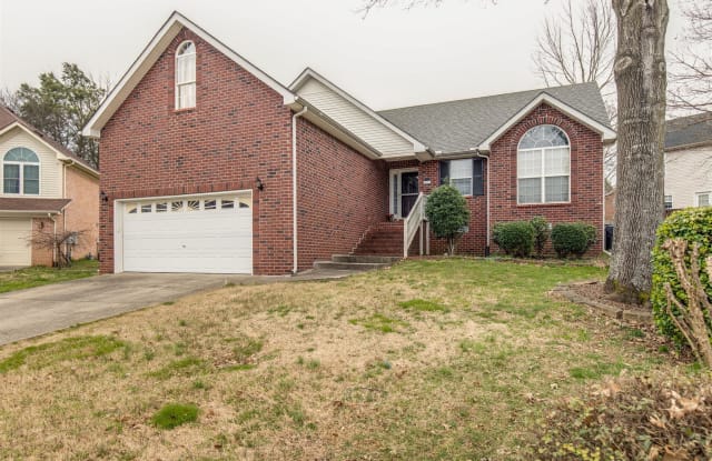 490 Creek Pt. - 490 Creek Point, Mount Juliet, TN 37122