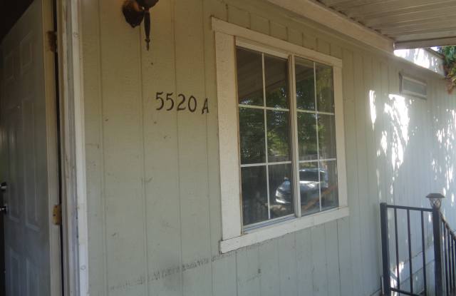 5520 Cottonwood  #A