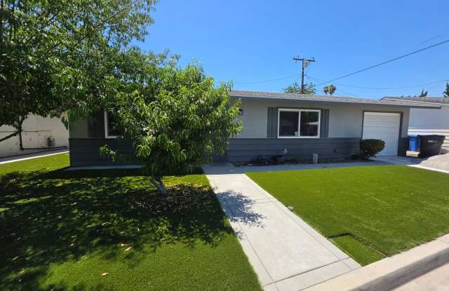 55+ Community Two Bedrooms One Bath