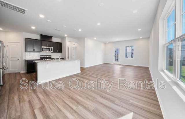 Photo of 1013 Red Roses Avenue