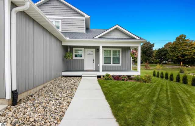 Photo of 4712 Owl View Drive