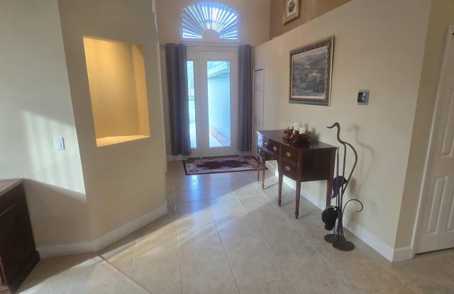 1279 Royal Pointe Lane