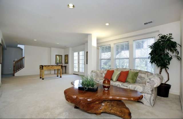 11401 Crownwood Lane