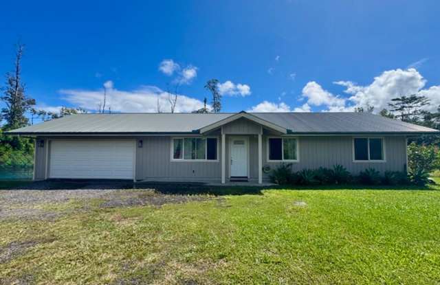 Charming 3BR / 2BA Home in Hawaiian Paradise Park
