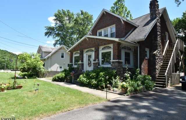 255 Paterson Ham Burg