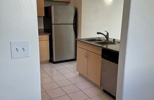 1643 6th Ave Apt 409