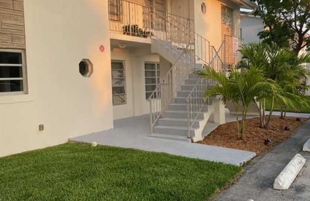 1100 NE 23rd Ter