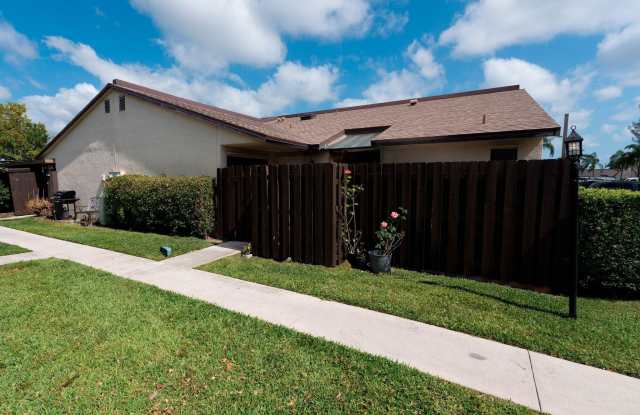 Photo of 3504 Waterview Circle
