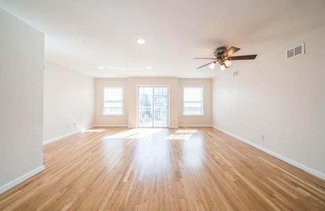 3A MONTROSE AVE