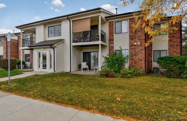 Hickory Knoll Apartments - Affordable Housing