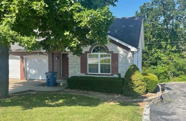 1614 Mayberry Drive
