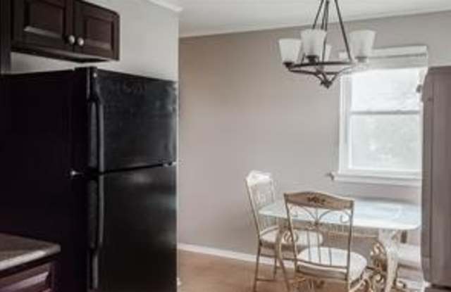 7028 ARGONNE Boulevard