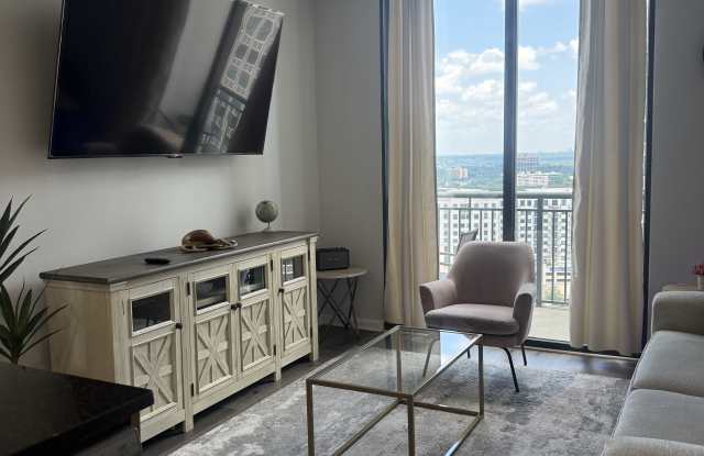 3040 Peachtree Road Northwest