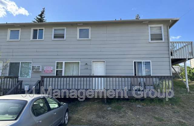 Photo of 1223 2nd Street