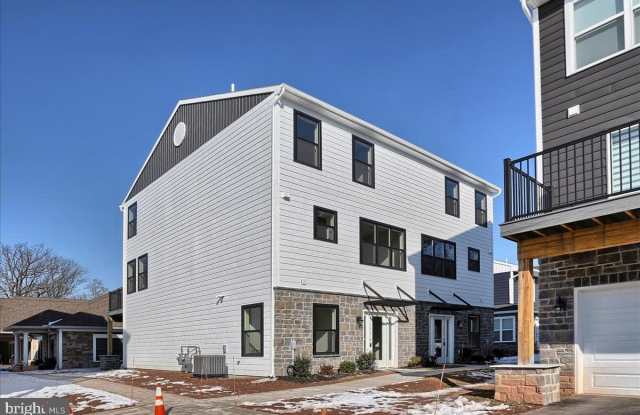117 HIGH POINTE DR