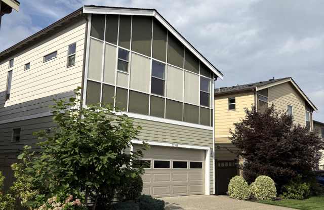 Photo of 32953 Skyline Ln