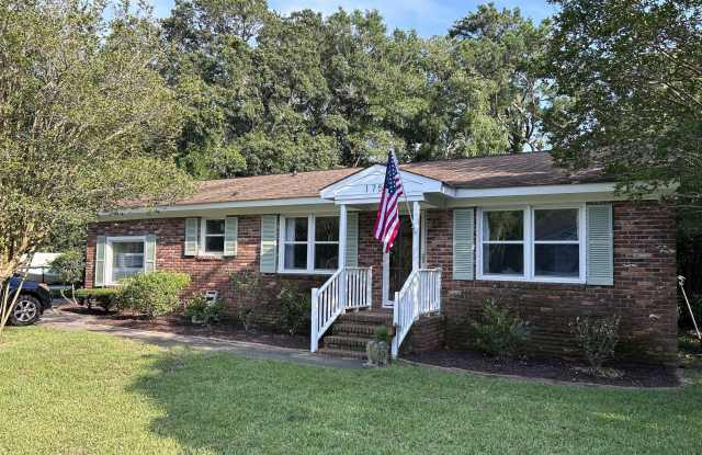 Photo of 1759 Lady Ashley Street