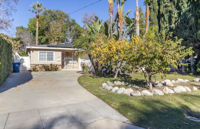 Photo of 15439 Vose St