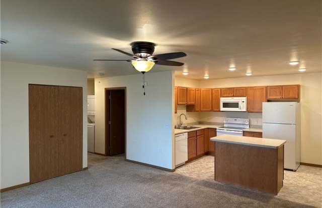 740 Northern Meadows Parkway unit: 204