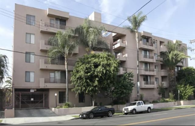 Photo of 171 S Virgil Ave