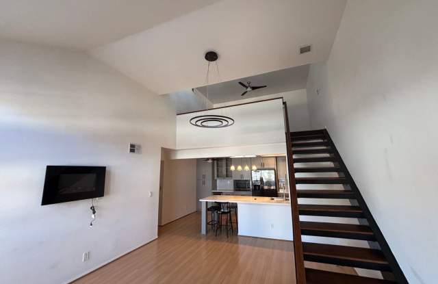 This stunning One-Bedroom One-Bathroom Condo in Laguna Niguel