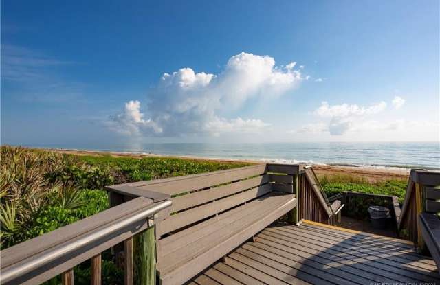 484 NE Plantation Road unit: 4108