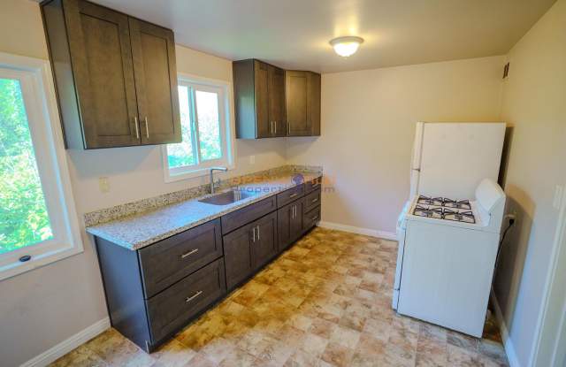 Photo of Newly Updated 2-Bedroom Apartment Unit in Prime Oakland Location – $2,400/mo