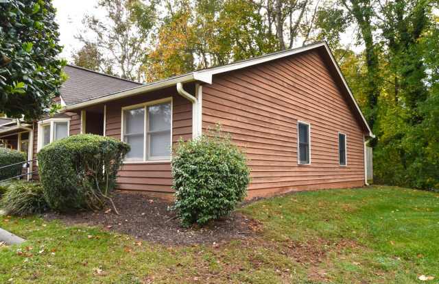 3 bedrooms, 2 bath one level town-home with vaulted living room opens to the deck. Conveniently located near restaurants, and shopping.