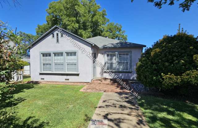 2 Bedroom 1 Bath in Historic Folsom