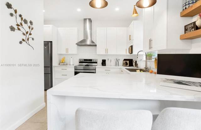 Photo of 13285 SW 128th Passage 13285, Miami, FL 33186