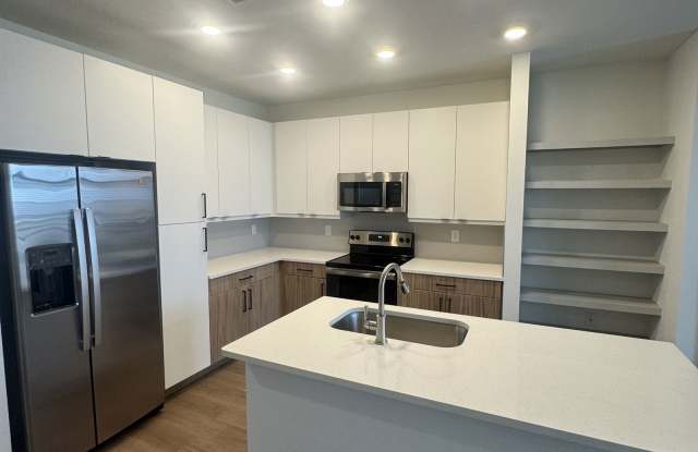 Photo of 4485 South Preston Road