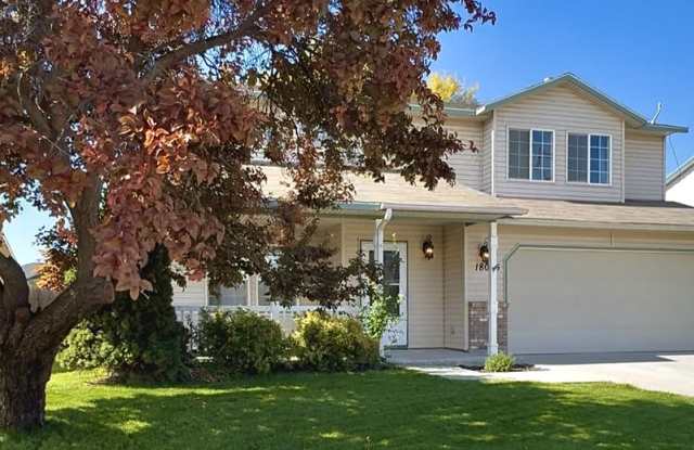 18085 Royal Way